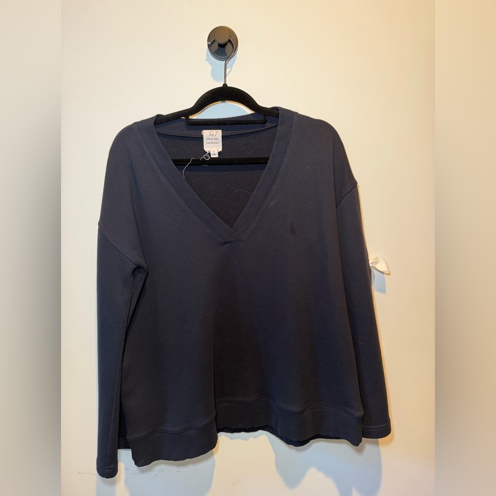Cinq à Sept Navy‎ V-Neck Sweatshirt